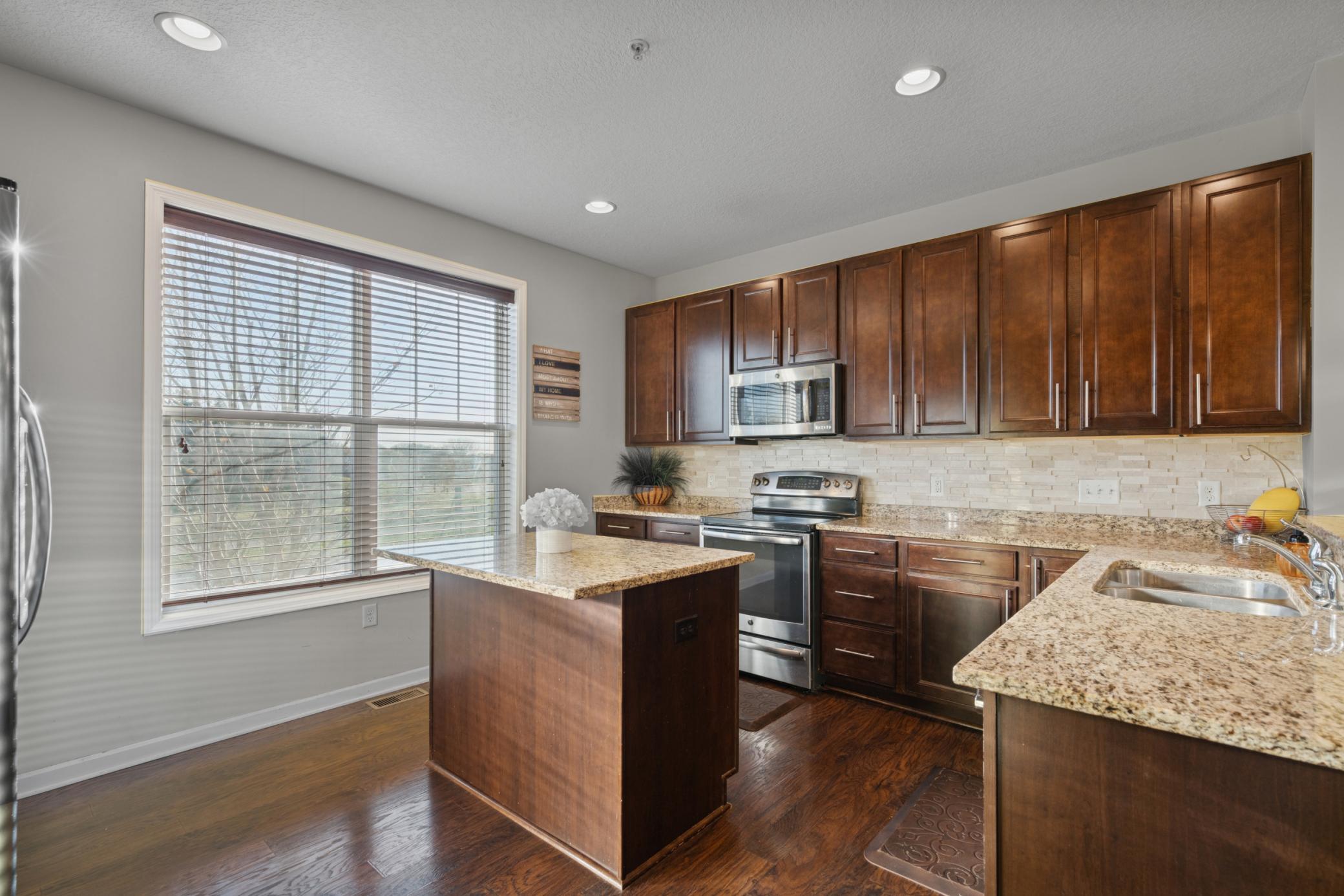 8961 Southwest Village Loop Chanhassen, MN 55317 - Photo 14 of 33