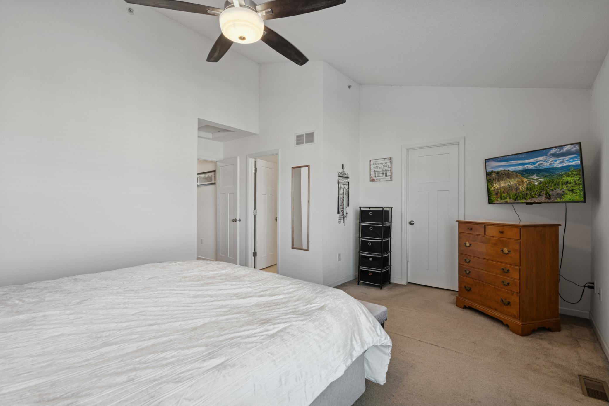 8961 Southwest Village Loop Chanhassen, MN 55317 - Photo 18 of 33