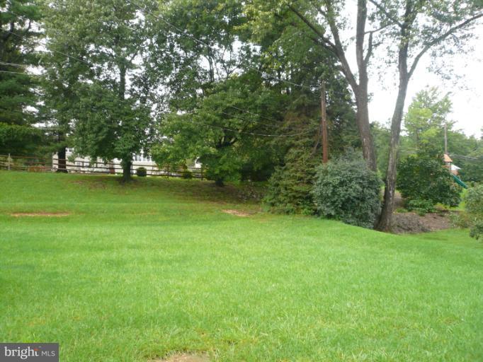 1105 Green Acre Road Towson, MD 21286 - Photo 7 of 22 Exterior (Rear)