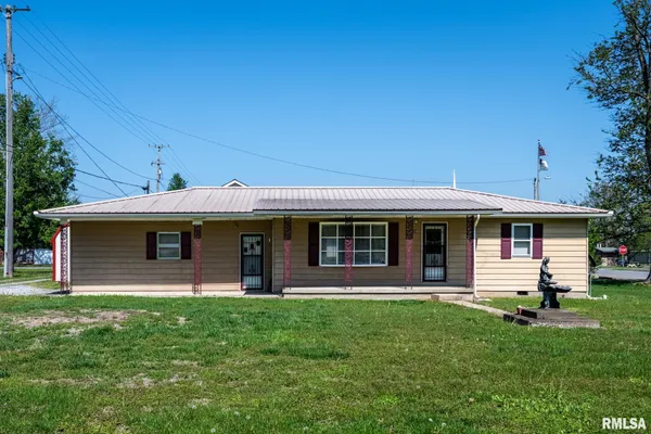 $75,000 | 200 White Oak Street, Stonefort, IL 62987