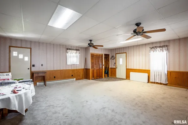 $75,000 | 200 White Oak Street, Stonefort, IL 62987
