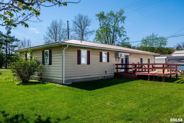 $75,000 | 200 White Oak Street, Stonefort, IL 62987