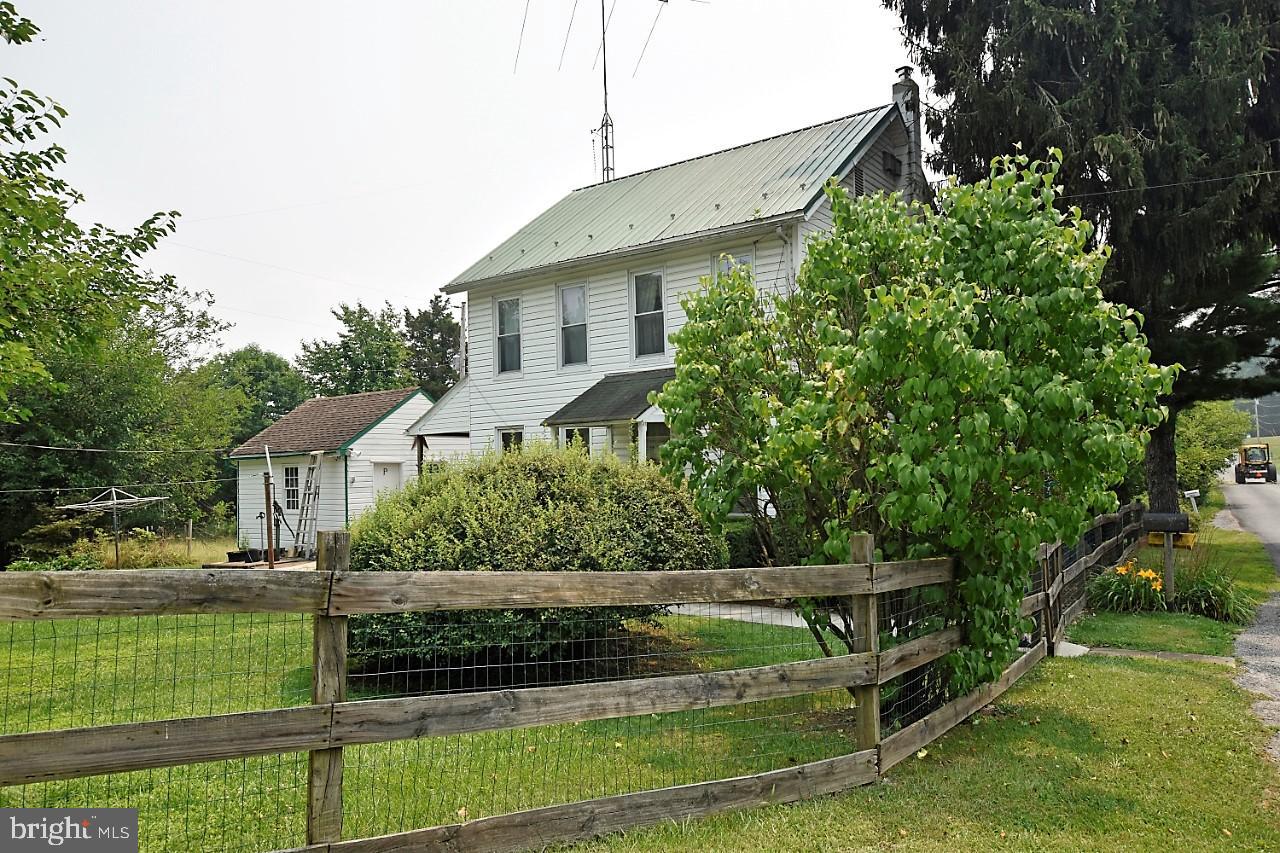 8442 Orchard Road Spring Grove, PA 17362 - Photo 2 of 53