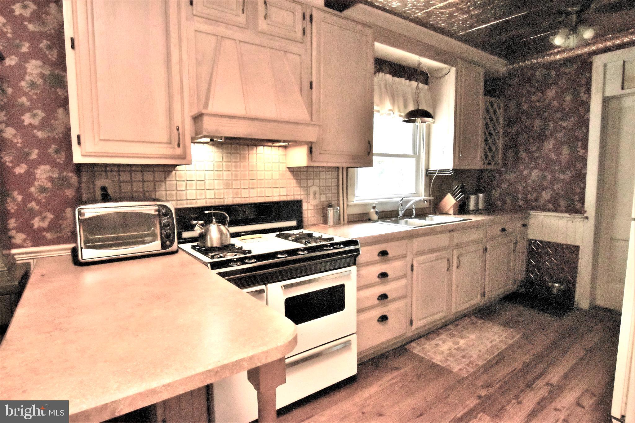 8442 Orchard Road Spring Grove, PA 17362 - Photo 10 of 53