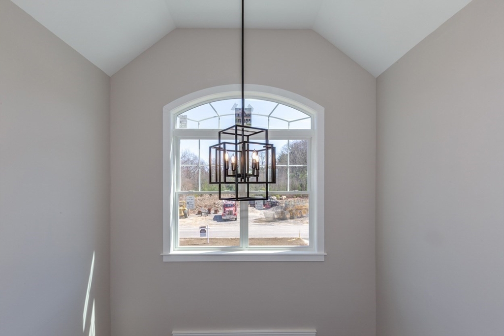 4 Haystack Circle Pelham, NH 03076 - Photo 22 of 36