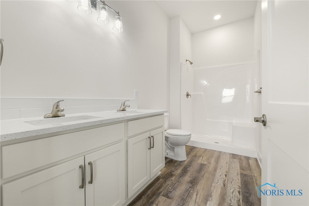 208 East Bridge Road Pemberville, OH 43450 - Photo 21 of 38 Gallery Image 21