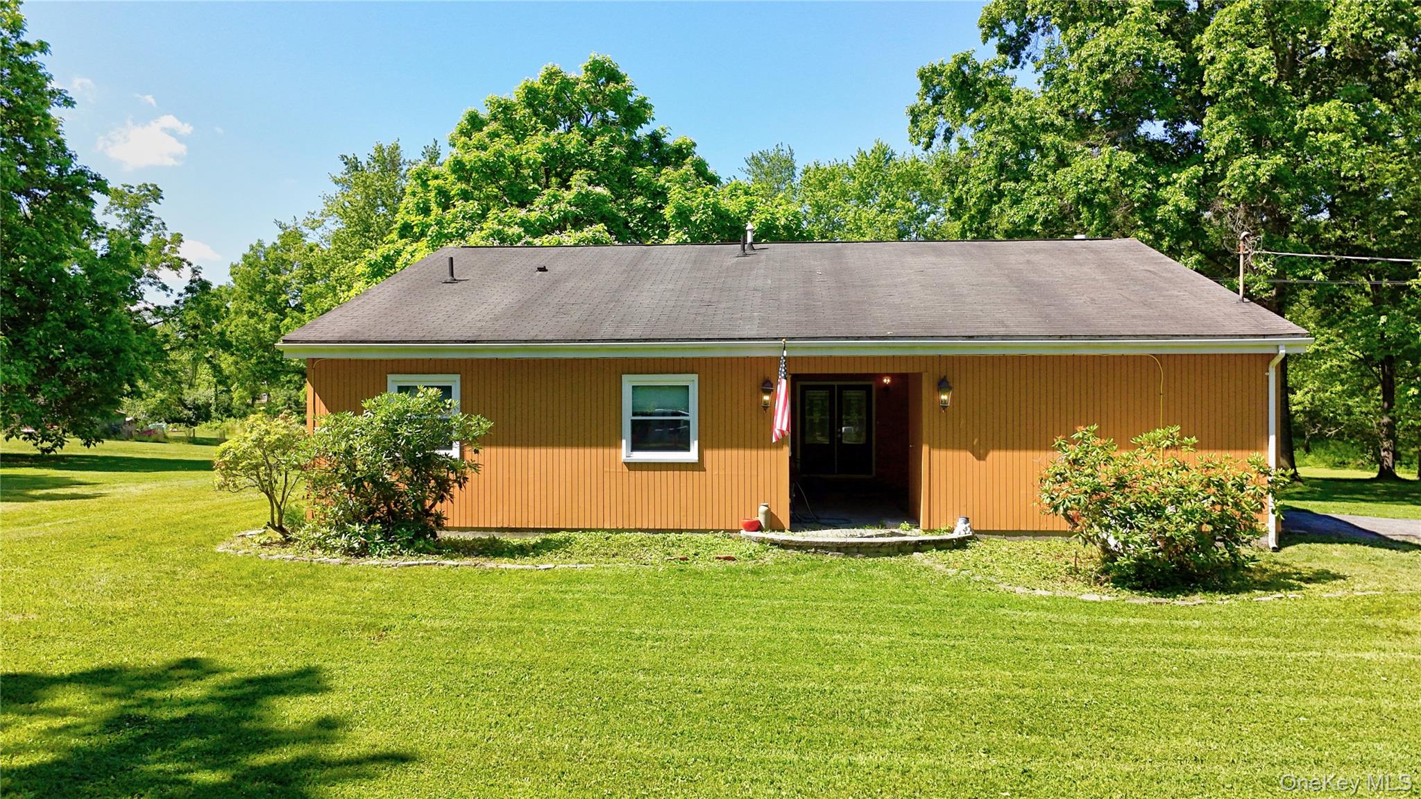 181 Stony Ford Road Middletown, NY 10941 - Photo 2 of 38
