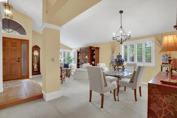 $844,000 | 5001 St Garrett Court, Concord, CA 94521