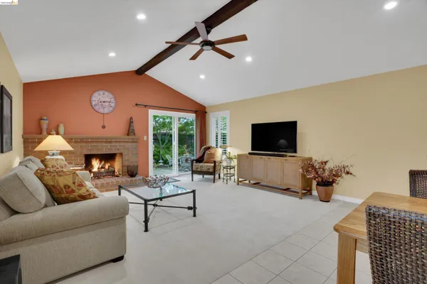 $844,000 | 5001 St Garrett Court, Concord, CA 94521