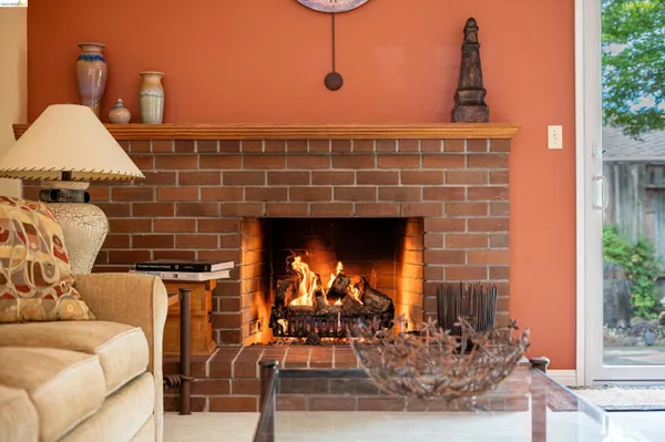$844,000 | 5001 St Garrett Court, Concord, CA 94521