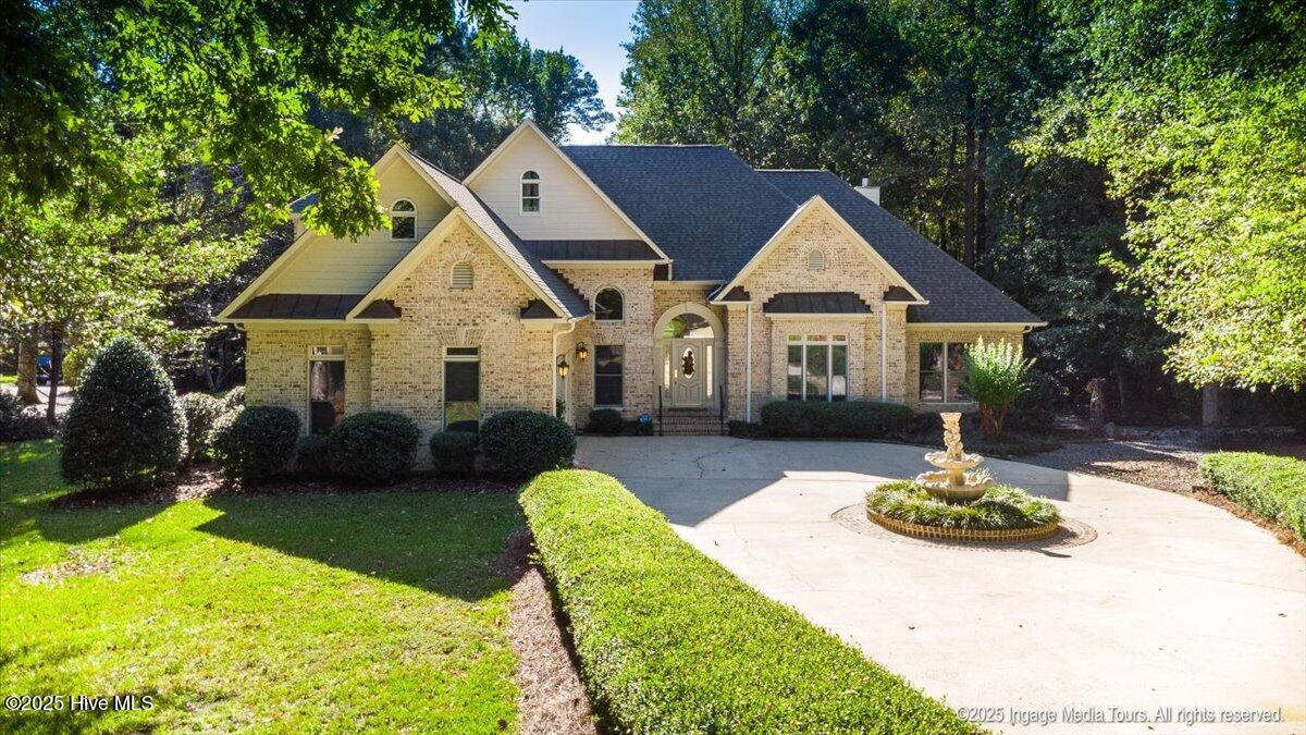 119 Robin Road Greenville, NC 27858 - Photo 6 of 124 093-20251003 MLS L_Wilson 119 Robin Rd G