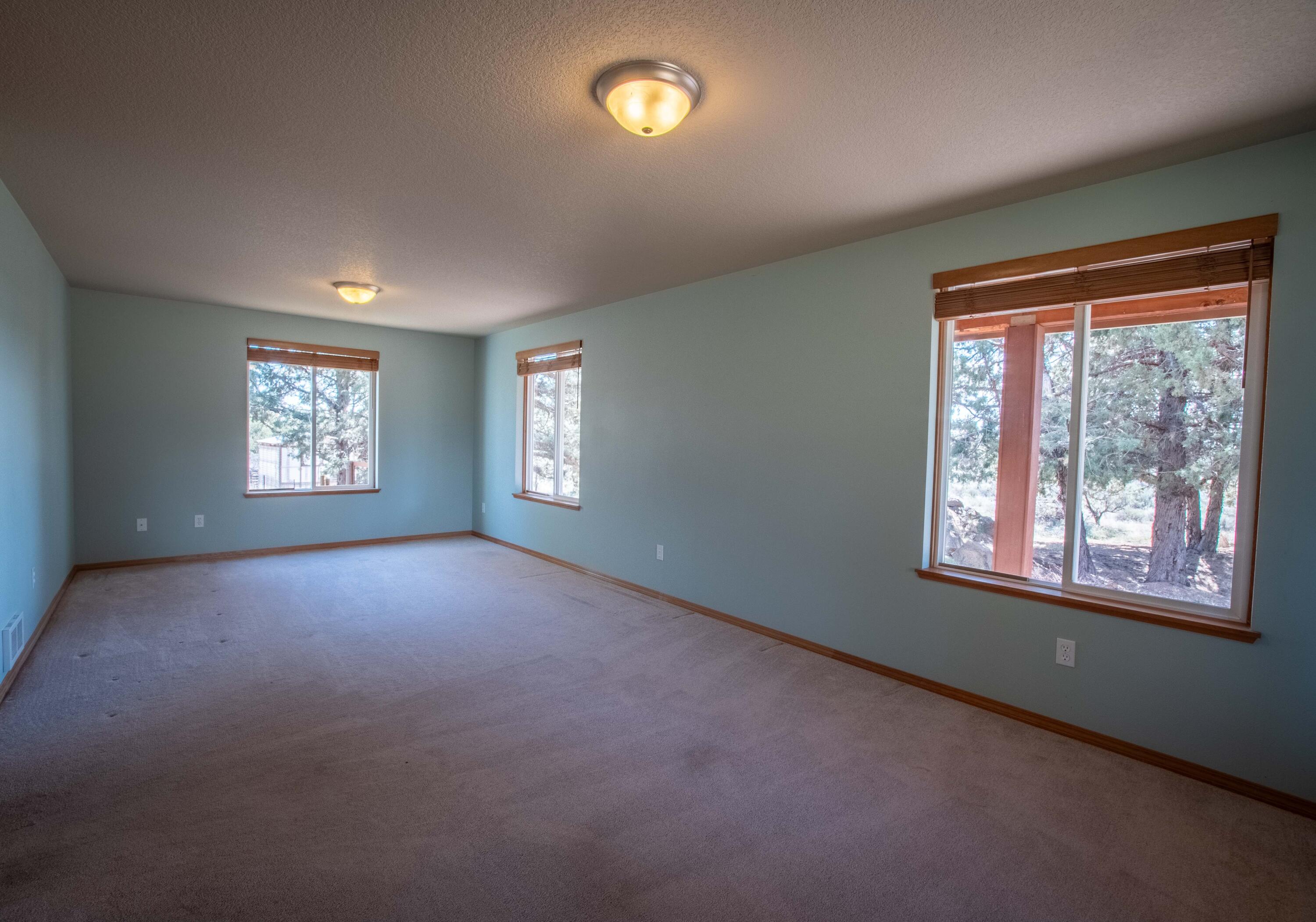 60965 Ward Road Bend, OR 97702 - Photo 20 of 50 60965-WARD-RD-SML-31