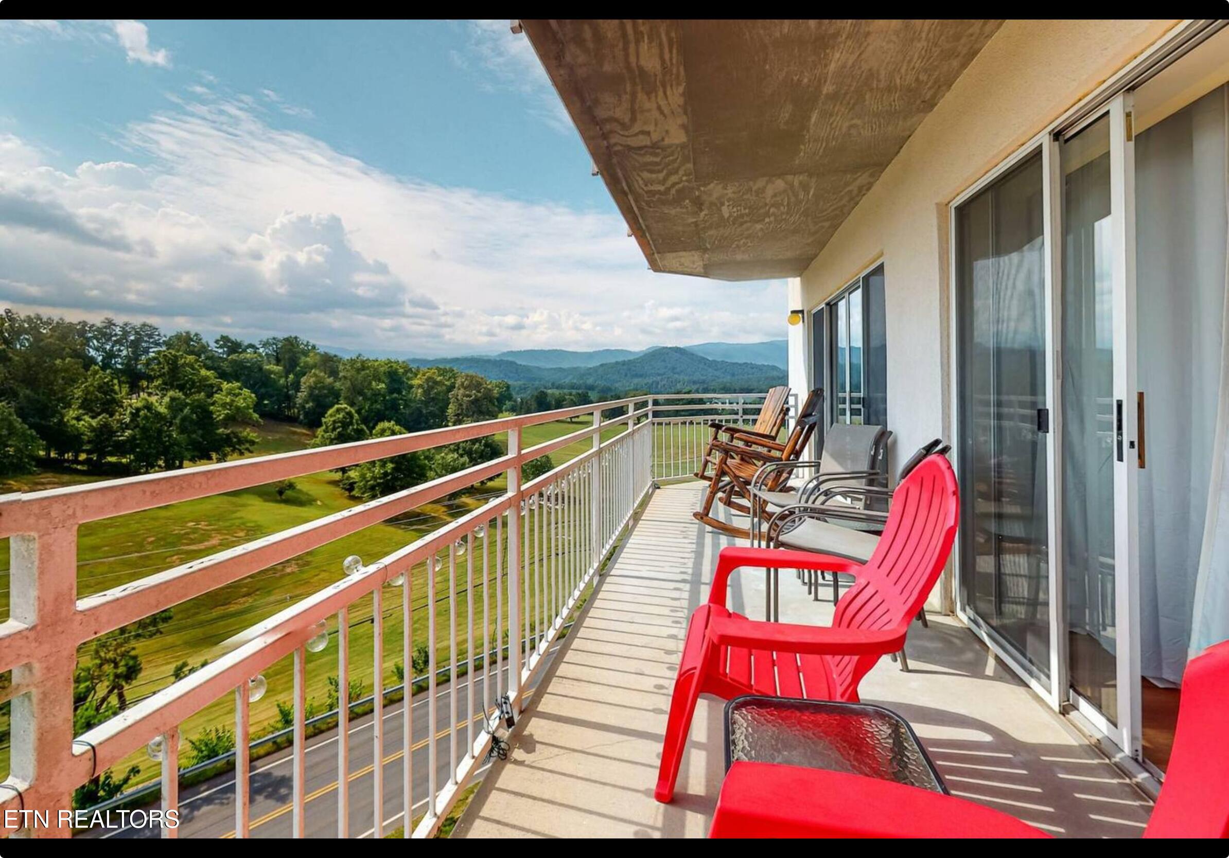 503 Dollywood Lane, Unit 161 Pigeon Forge, TN 37863 - Photo 10 of 23 Balcony View
