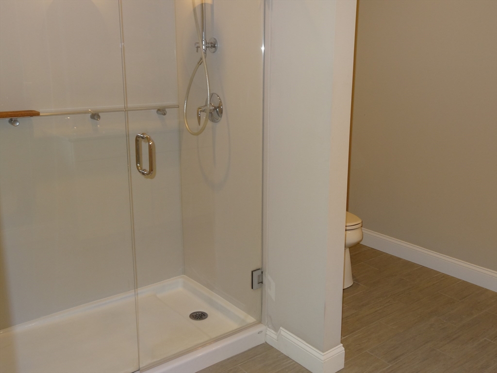 2 Inwood Drive, Unit 1010 Woburn, MA 01801 - Photo 8 of 13