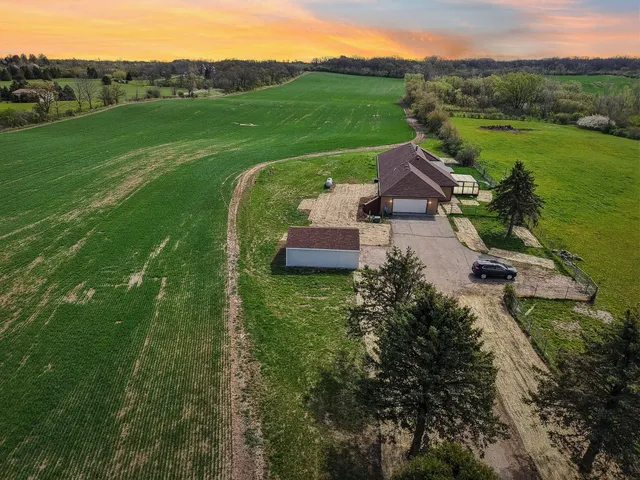 $509,000 | 1406 Busse Road, Marengo, IL 60152