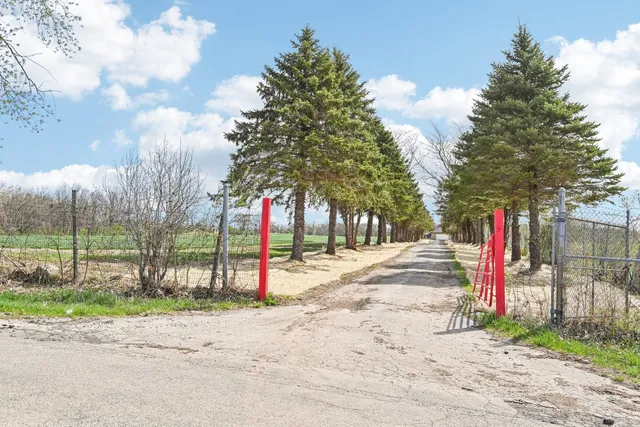 $509,000 | 1406 Busse Road, Marengo, IL 60152