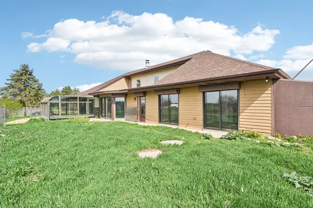 $509,000 | 1406 Busse Road, Marengo, IL 60152