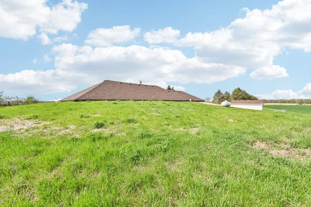 $509,000 | 1406 Busse Road, Marengo, IL 60152