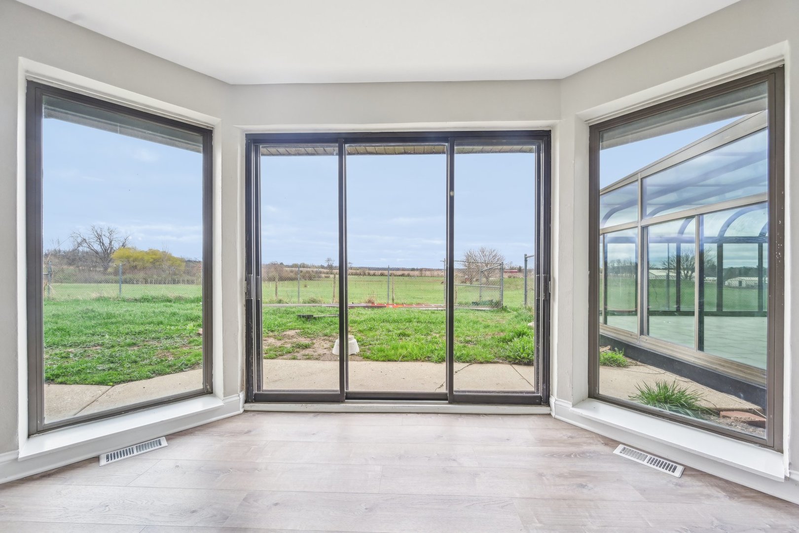 1406 Busse Road Marengo, IL 60152 - Photo 10 of 76