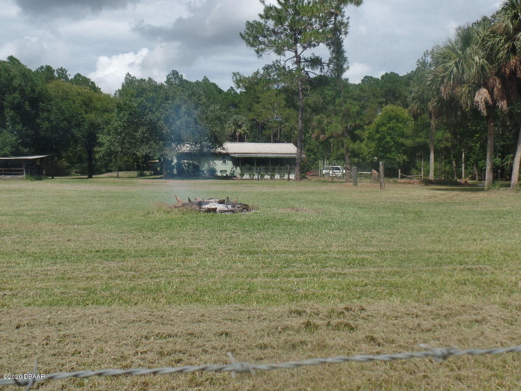 2369 Old Train Road Deltona, FL 32738 - Photo 5 of 23 SAM_1225