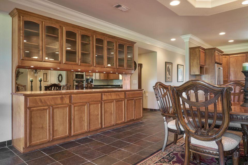7300 Dark Hollow Road Medford, OR 97501 - Photo 11 of 36 20210430153050229717000000-o