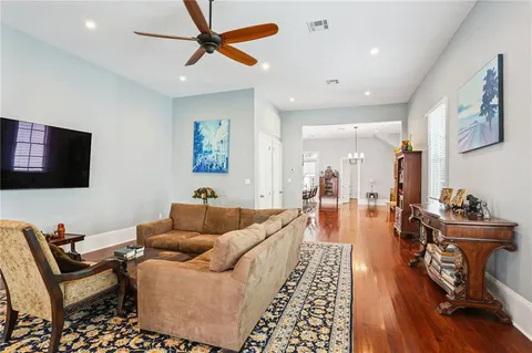 $1,074,000 | 1005 Louisiana Avenue, New Orleans, LA 70115