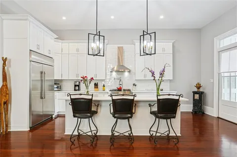 $1,074,000 | 1005 Louisiana Avenue, New Orleans, LA 70115
