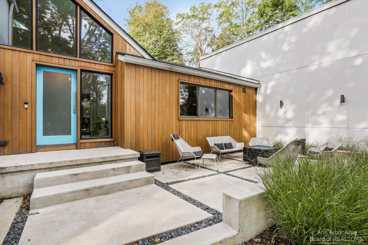 1620 Kearney Road Ann Arbor, MI 48104 - Photo 2 of 49 Photo 2