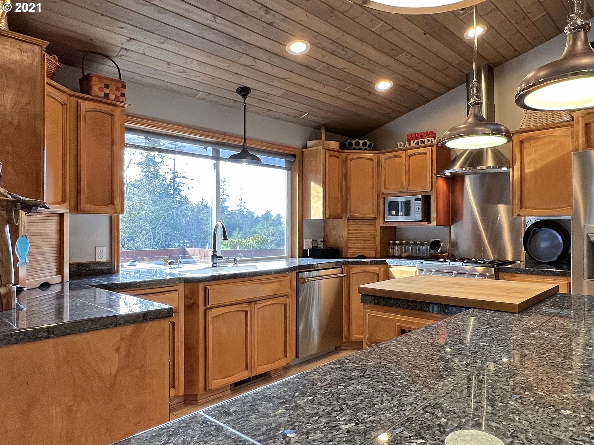 96900 Windsong Ranch Road Brookings, OR 97415 - Photo 19 of 32