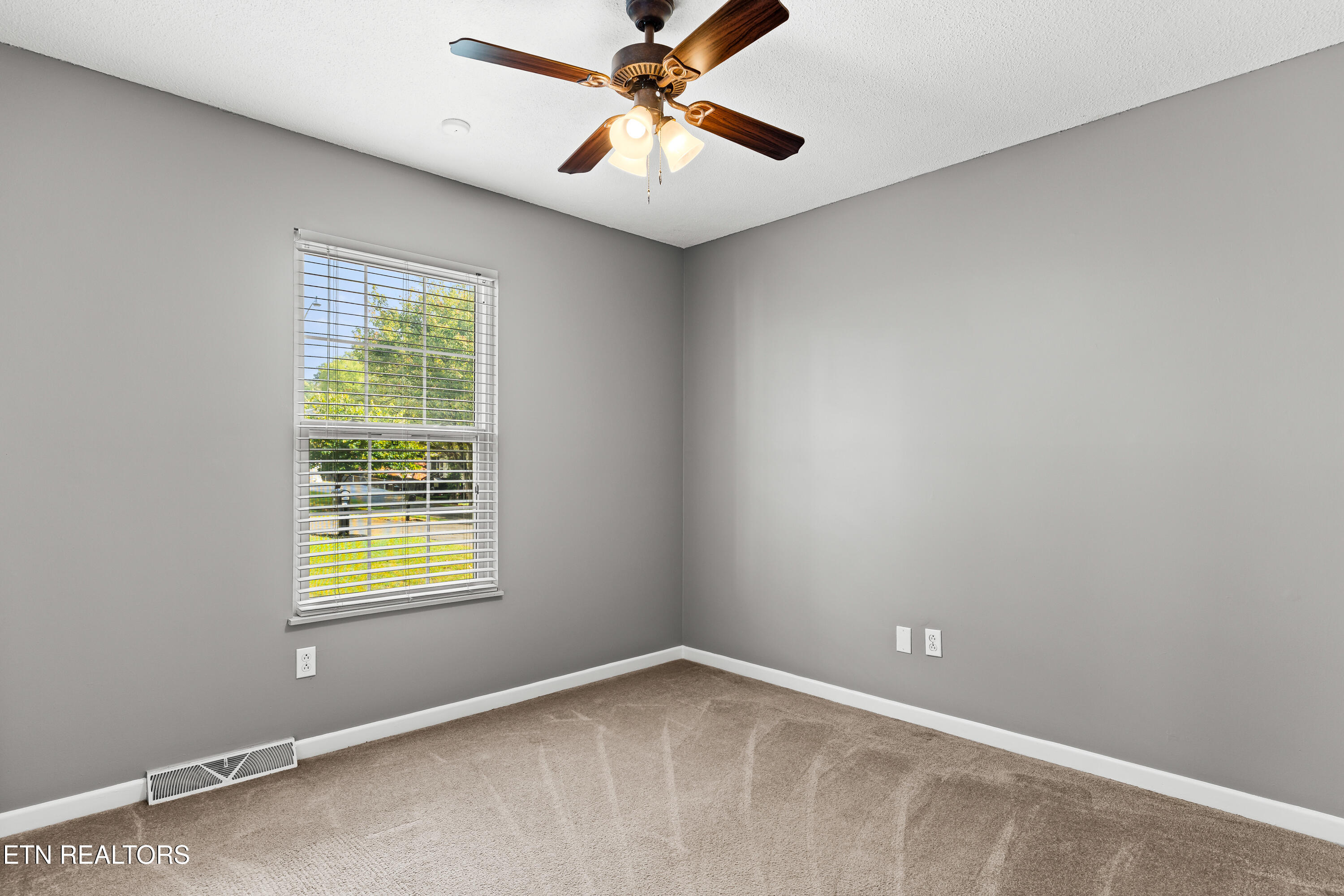 2003 Cheltenham Road Maryville, TN 37804 - Photo 20 of 37 .
