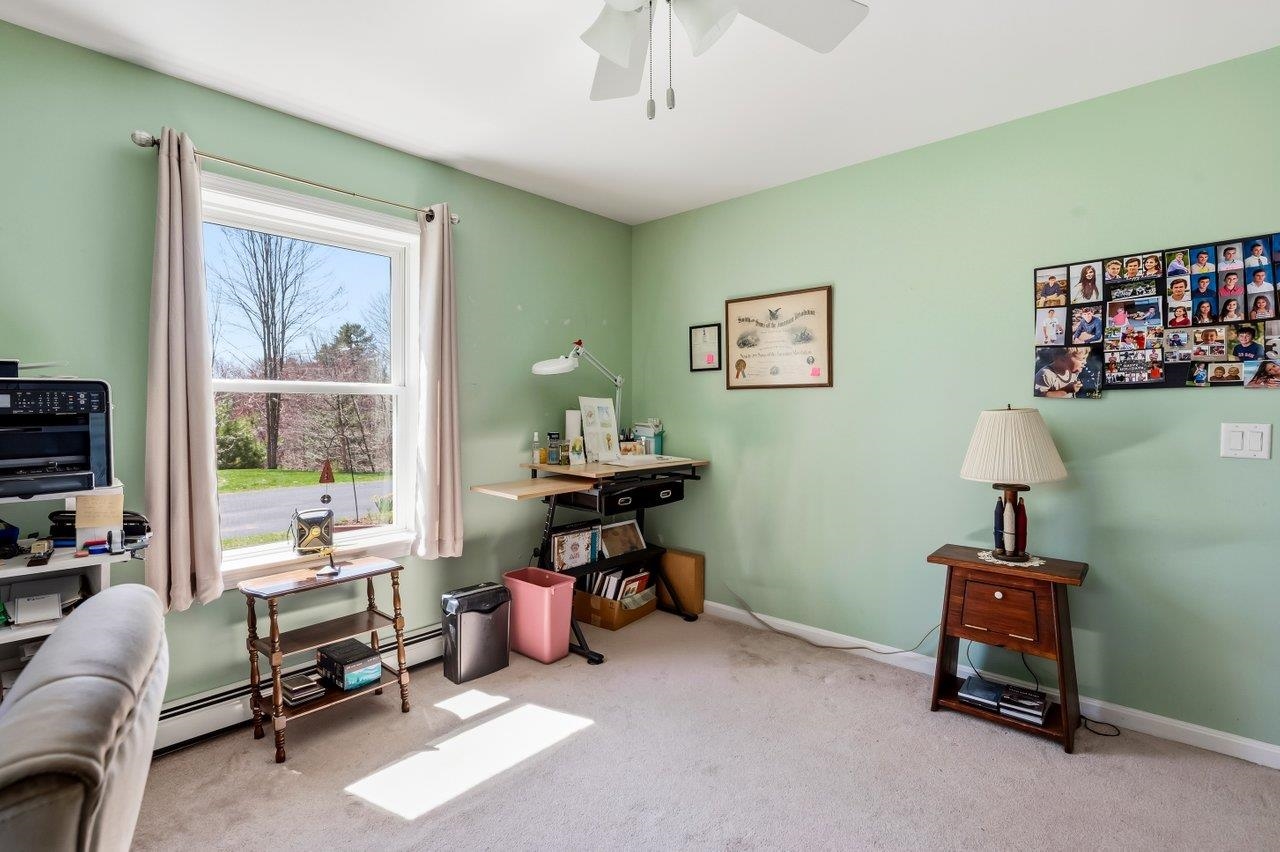 345 Stage Road Nottingham, NH 03290 - Photo 11 of 18