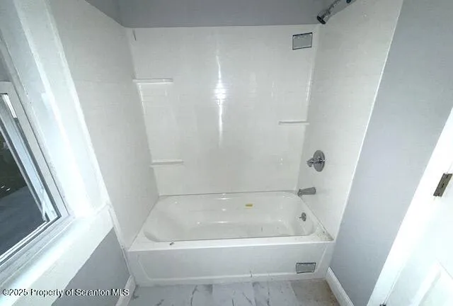 $1,600 | 622 Alder Street, Scranton, PA 18505