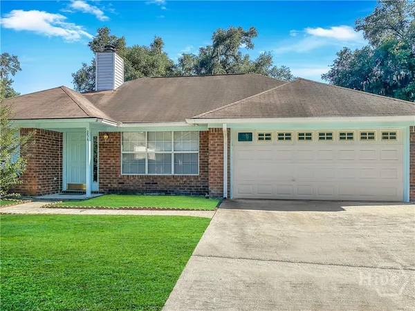 $2,300 | 254 Bordeaux Lane, Savannah, GA 31419