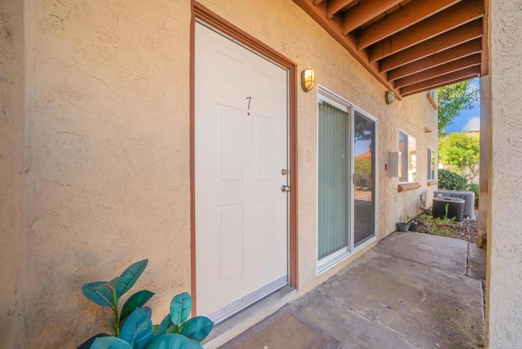 180 Chambers Street, Unit 7 El Cajon, CA 92020 - Photo 18 of 22