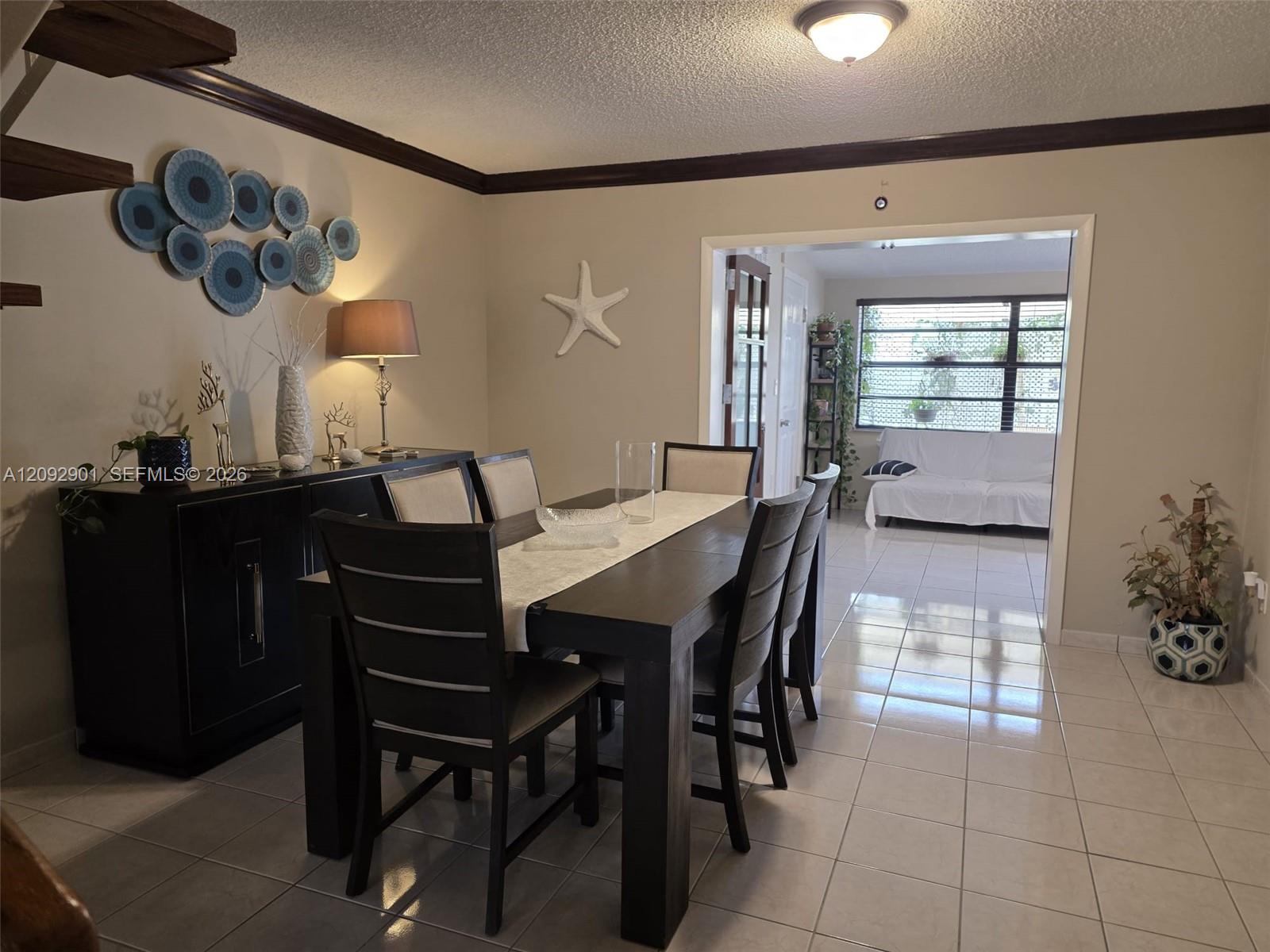 9 St, Unit B Miami, FL 33184 - Photo 4 of 27 Gallery Image 4