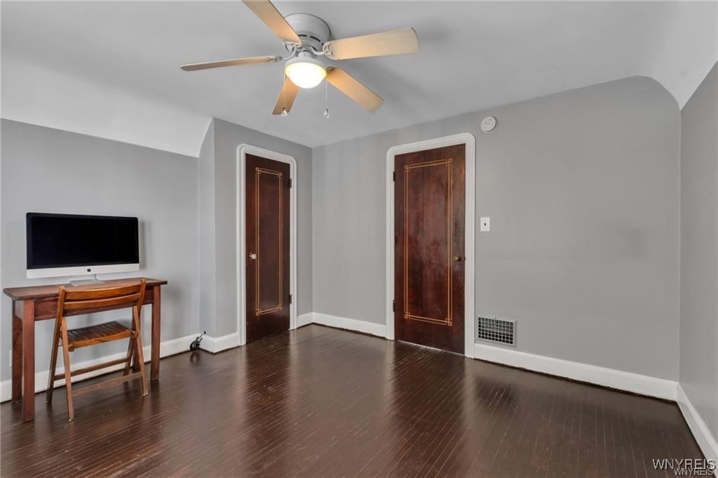 23 Pine Ridge Terrace Cheektowaga, NY 14225 - Photo 20 of 36