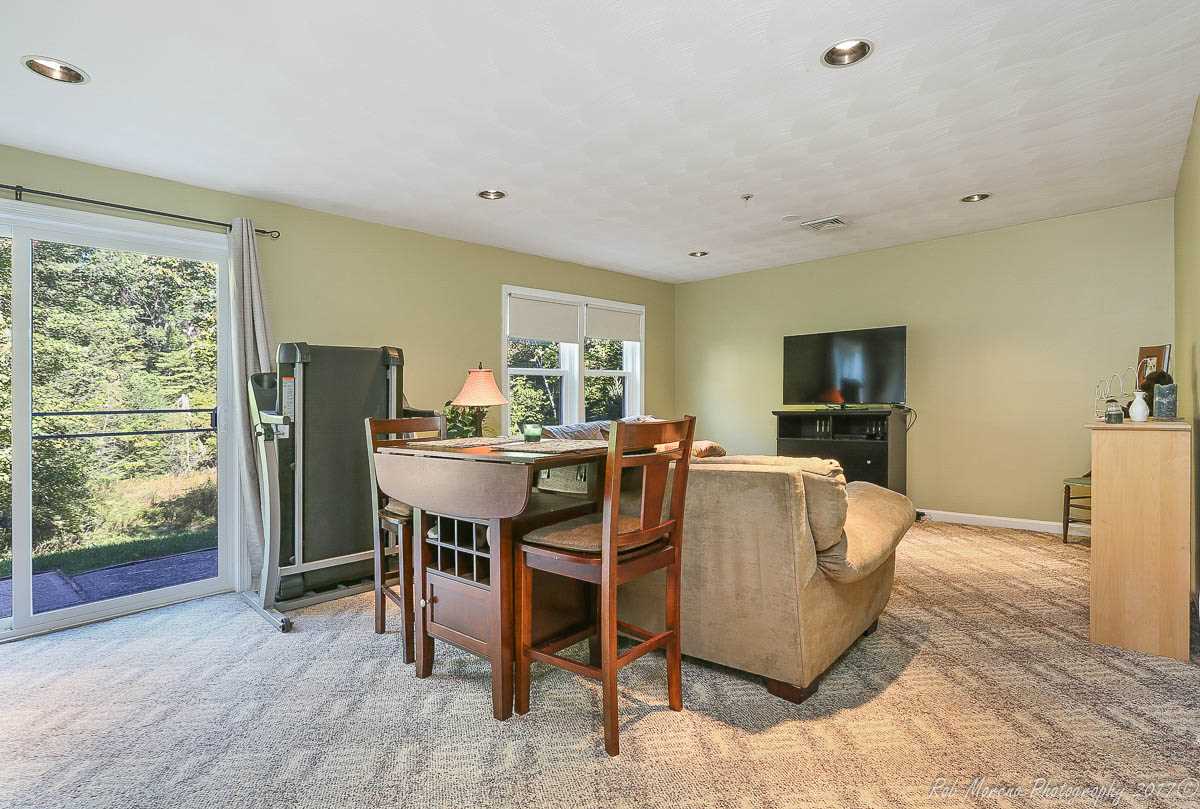 23 Villager Road Chester, NH 03036 - Photo 28 of 31