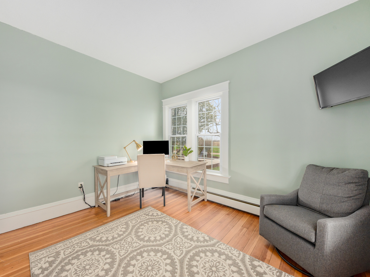 3185 South Hadden Road Verona, IL 60479 - Photo 10 of 39 a living room with furniture and a wooden floor