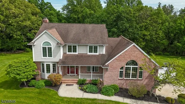 $789,000 | 6 Meadow Lake Drive, Blairstown, NJ 07825