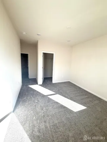 $3,300 | 808 Sadie Circle, New Brunswick, NJ 08901