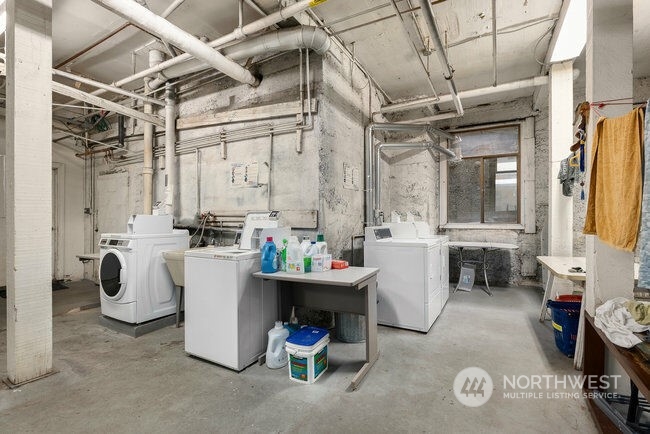 22 John Street, Unit 6 Seattle, WA 98109 - Photo 13 of 17 a view of a storage & utility room