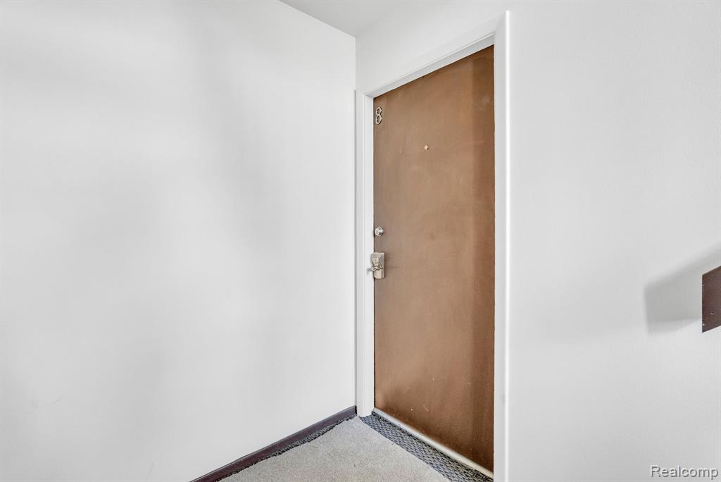 1695 Riverside Drive, Unit 8 Rochester Hills, MI 48309 - Photo 4 of 23
