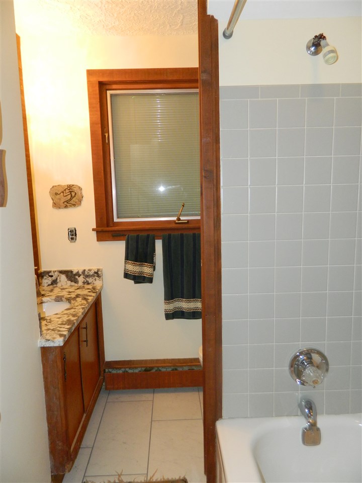 9443 South Strain Ridge Road Bloomington, IN 47401 - Photo 22 of 28 Gallery Image 22