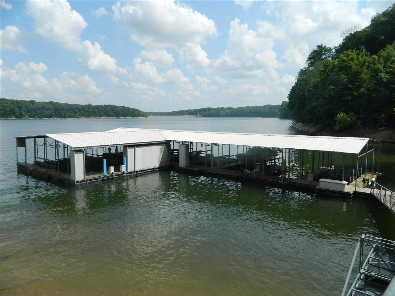 9443 South Strain Ridge Road Bloomington, IN 47401 - Photo 4 of 28 Gallery Image 4