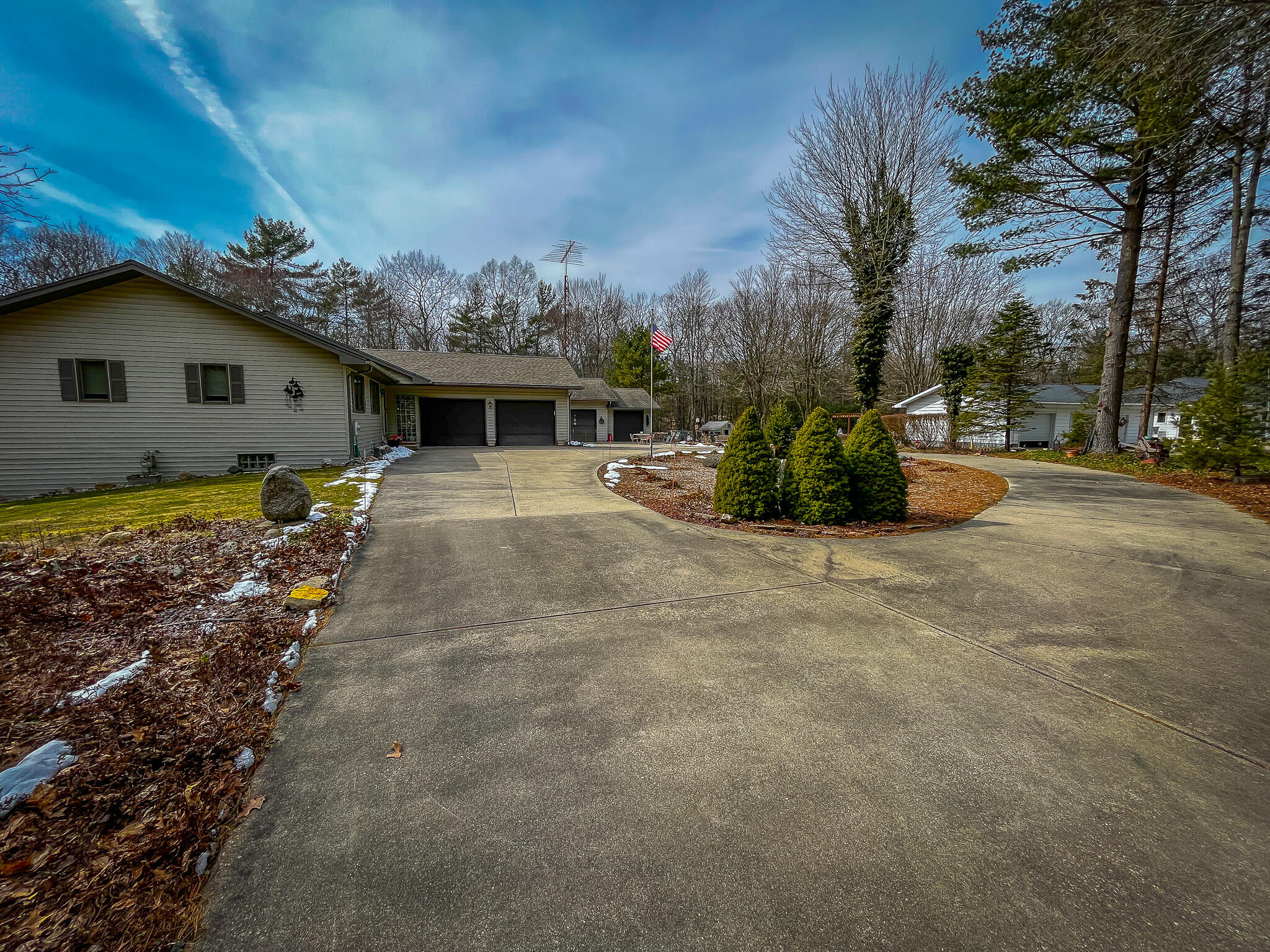 3737 Jay Road Whitehall, MI 49461 - Photo 5 of 82 IMG_7358