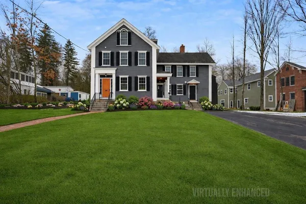 $1,099,000 | 18 Souhegan Street, Milford, NH 03055
