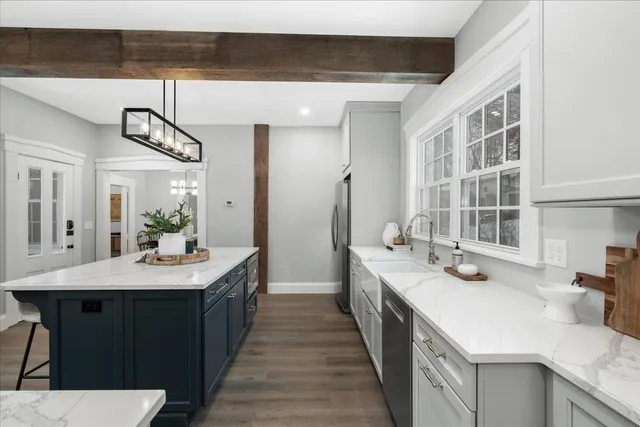 $1,149,000 | 18 Souhegan Street, Milford, NH 03055