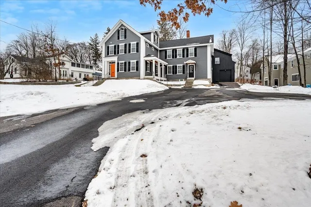 $1,149,000 | 18 Souhegan Street, Milford, NH 03055