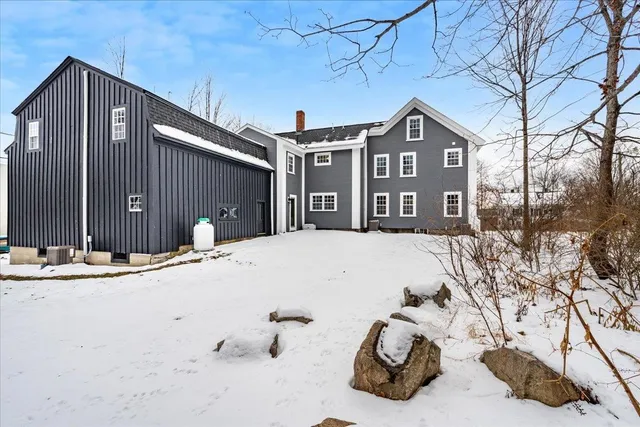 $1,149,000 | 18 Souhegan Street, Milford, NH 03055