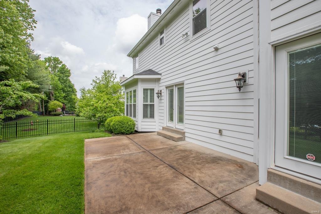 1241 Bluffview Ridge Drive Chesterfield, MO 63005 - Photo 31 of 35 Gallery Image 31